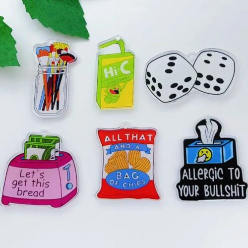 10 pzas. Aretes y llaveros de acrílico con frases cartoon, accesorios DIY