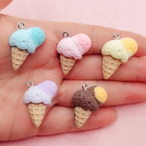 10 pezzi ciondoli in resina a forma di gelato, colorati per DIY orecchini, portachiavi e pendenti auto
