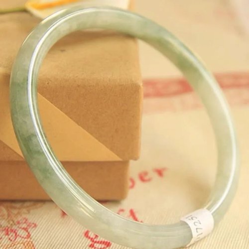 Brazalete fino de jadeíta para mujer – Pulsera de jade esbelta, estilo dingdang, regalo