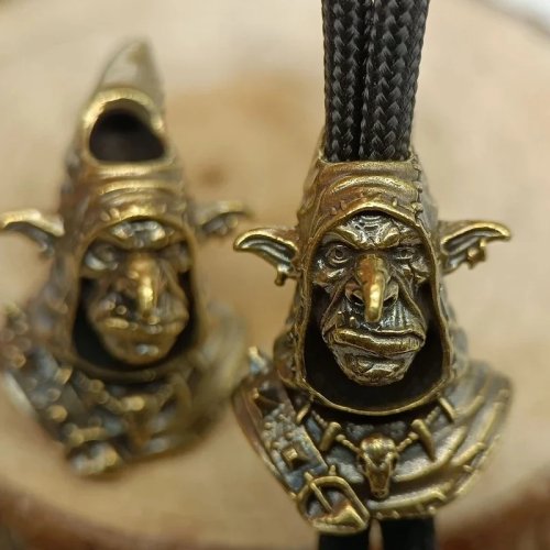 Cuentas de Latón Goblin Humanoid para Pulseras Paracord DIY, Cordones, Cordones para Cuchillo y Colgantes - Accesorios para Herramientas de Exterior