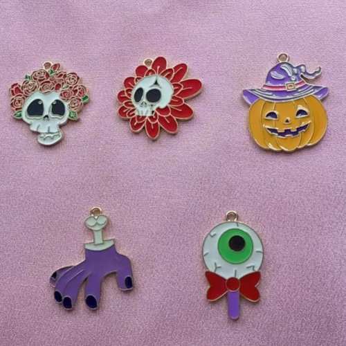10 pzas Llaveros de Halloween Calabaza y Cara de Fantasma DIY Dijes Accesorios Colgante Clásico Hecho a Mano