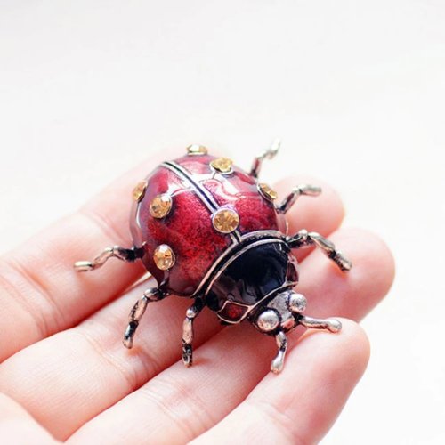 Exklusive Tier-Brosche aus Metall mit Strass – Vogel- und Insekten-Anstecknadel für Damen, Partyoutfit