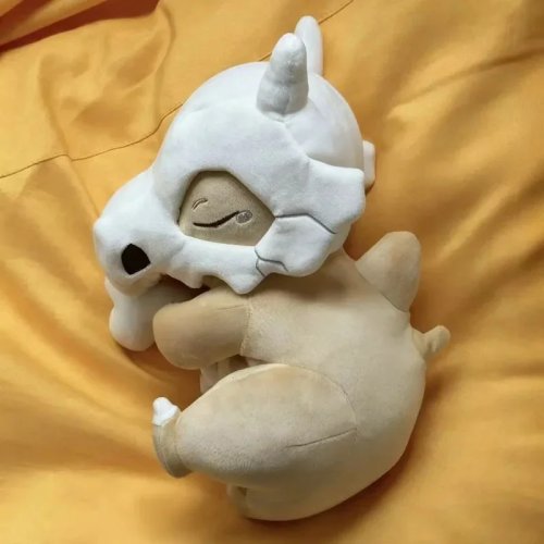 30cm Anime Sleeping Cubone Dinosaur Head Plush Toy – Soft Pillow & Decorative Seat Cushion, Cute Companion Doll