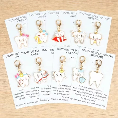 10 Porte-clés Dents de Dessin Animé 2D avec Cartes de Vœux Inspirantes, Accessoires Thème Dentaire, Cadeau Mignon pour Dentistes et Prothésistes Dentaires, Quotidien