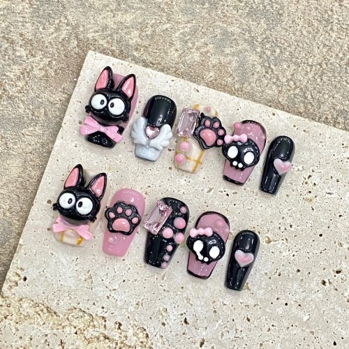 10 ชิ้น เล็บปลอมสั้นทรงคอฟฟินกดมือ – ดีไซน์แมวตาเหล่สุดน่ารักสำหรับผู้หญิง