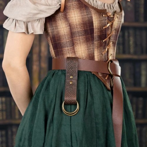 Medieval Retro Viking Celtic Knot Skirt Clips & Skirt Hike Buckle for Renaissance Fairs, Halloween Cosplay Props